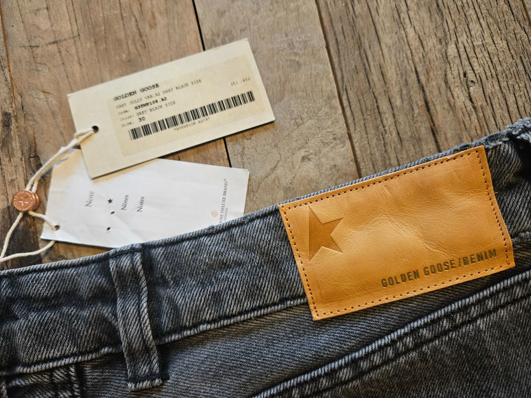 Jeans: Golden Goose Jeans 30 – Nuovo (secondo la descrizione) da Luzern venduto da schuhparadies159 2