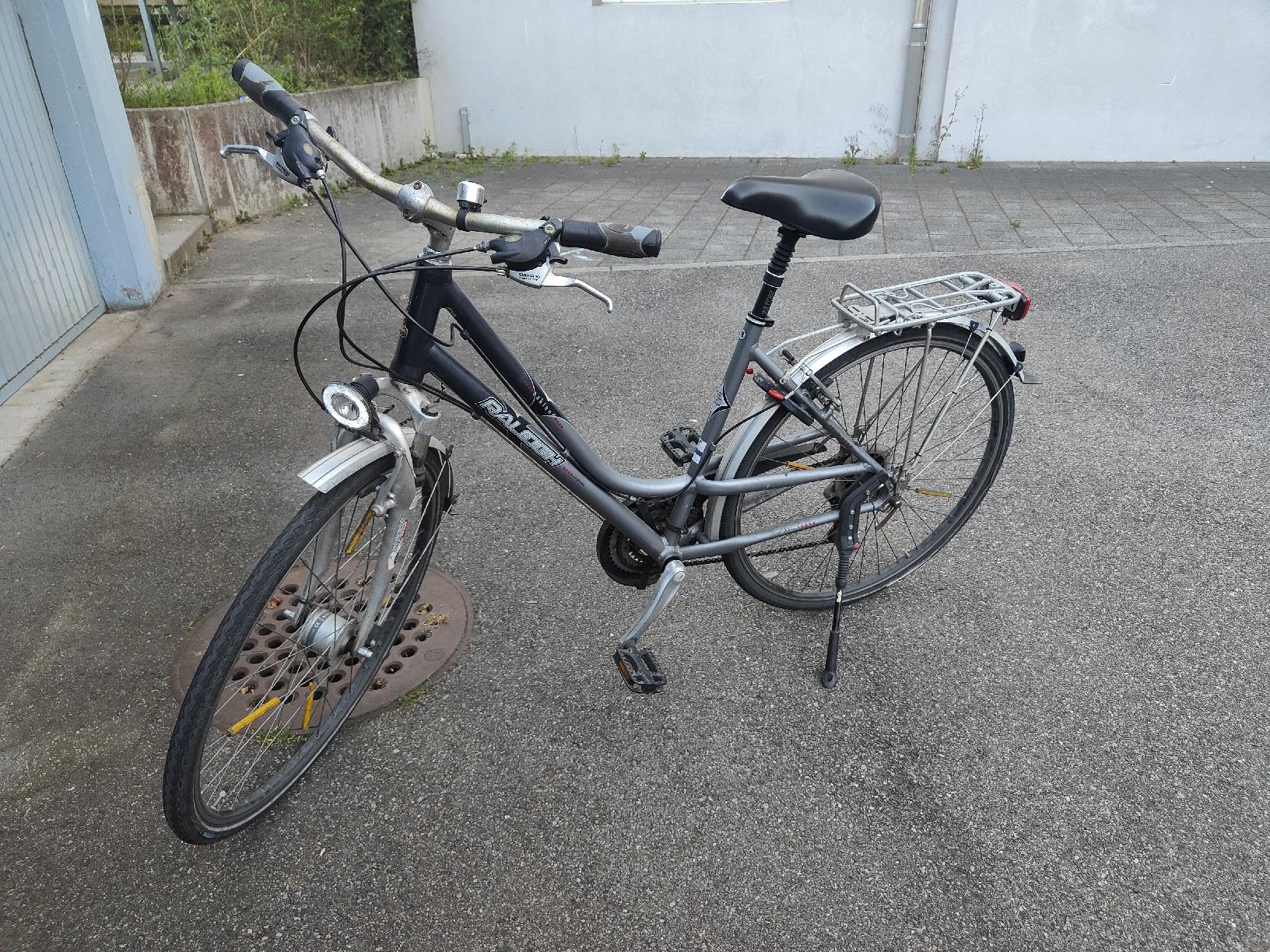 Raleigh Biciclette: Raleigh bike – Usato da Steinhausen venduto da fan_x9x7