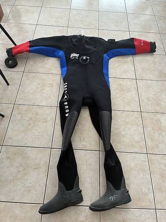 Combinaison de plongée étanche 