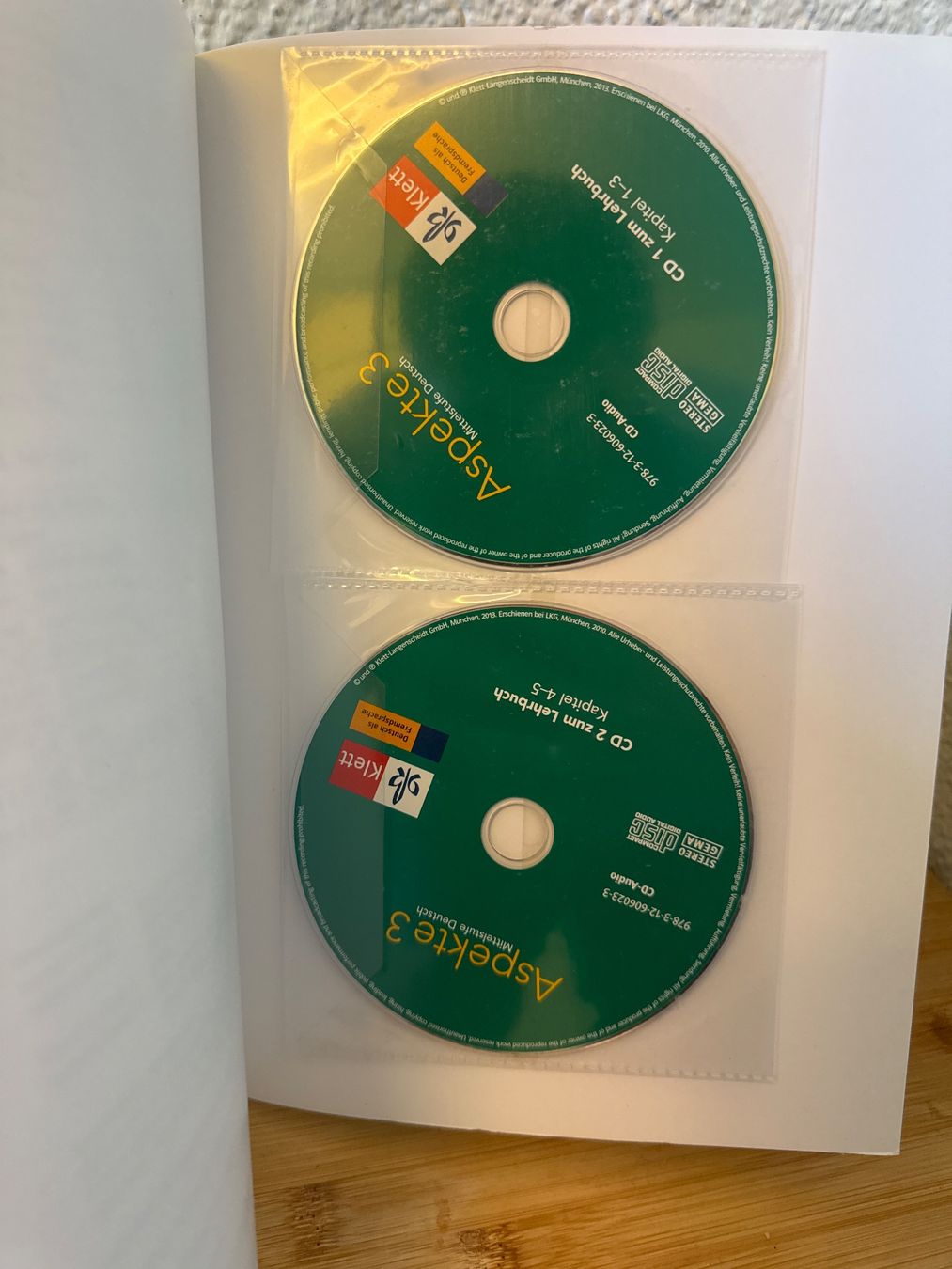 Libri: Klett Aspekte Deutsch C1. NEU – Nuovo (secondo la descrizione) da Zürich venduto da ant_y7gd 4
