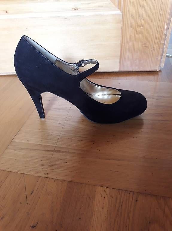 Damenschuhe: Schwarze Pumps Gr. 39 – Gebraucht aus Herisau von nef_nq6c 1