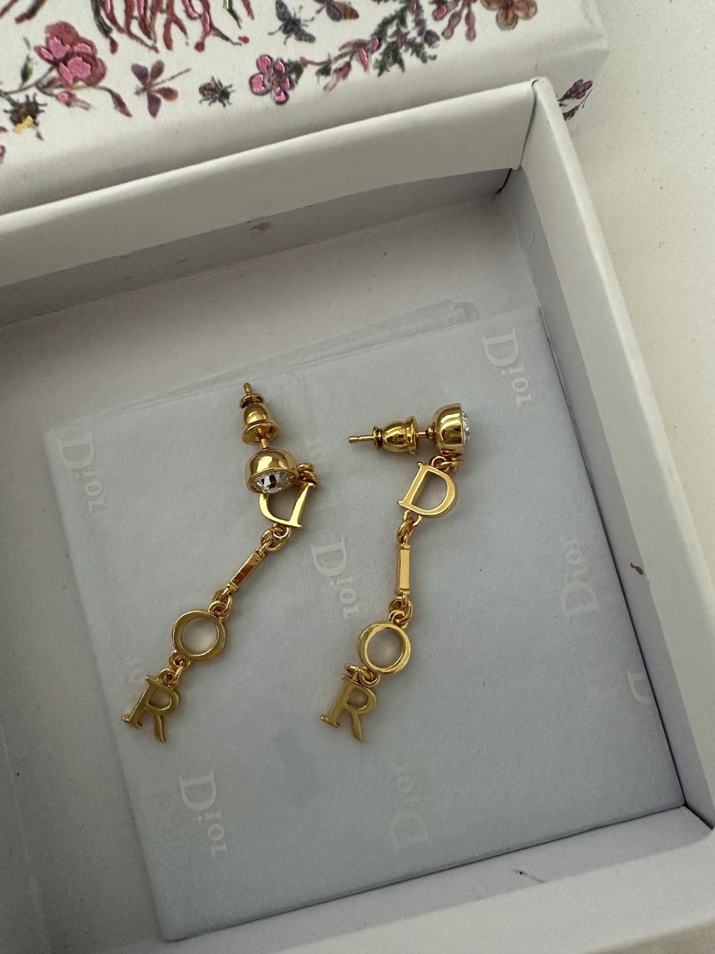 Orecchini pendenti & Orecchini a lobo: Dior Ohrringe vergoldet – Usato da Steinmaur venduto da regenbogen052