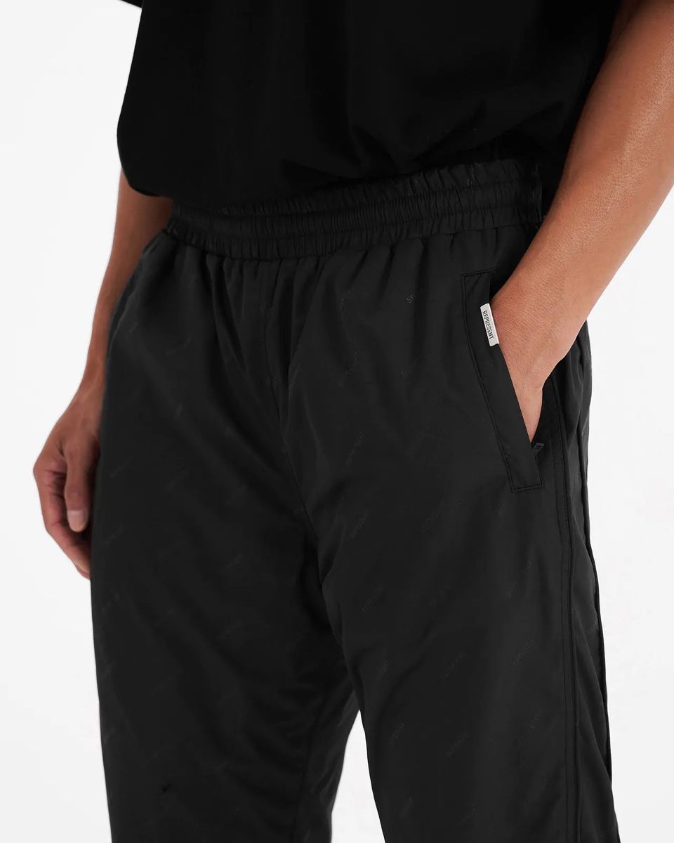 Represent Pantaloni: Represent trackpant allover logo L – Nuovo e nell'imballaggio originale da Savièse venduto da Cedric007 5
