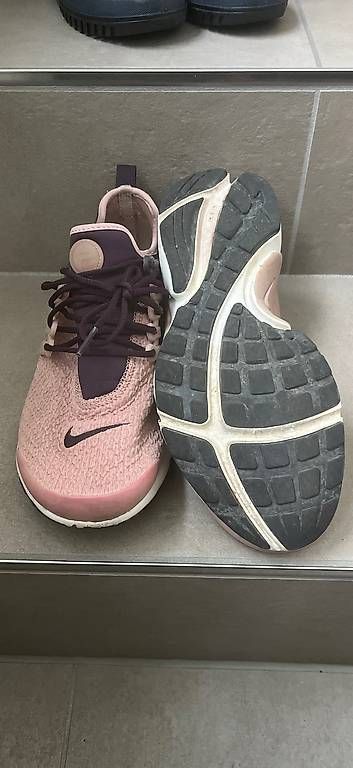 Scarpe da uomo: Nike Air 40.5 – Usato da Ruswil venduto da Pinkgirl_11