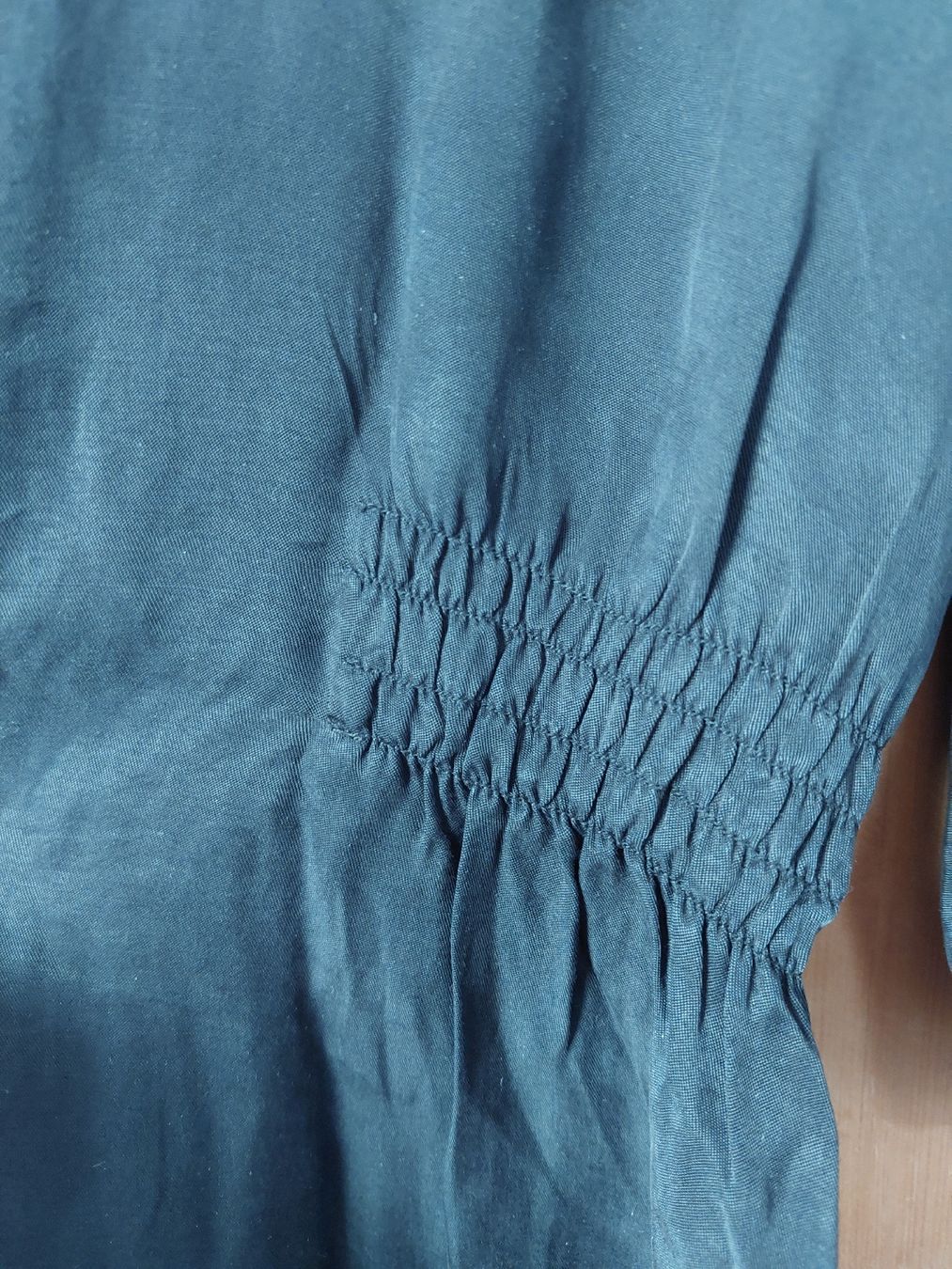 Zara Vestiti: Robe noire manches évasées Zara – Usato da Corserey venduto da Matahari91 3