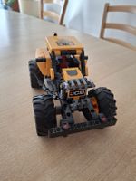 LEGO Technic Set 42199 Monster Jam DIGatron.