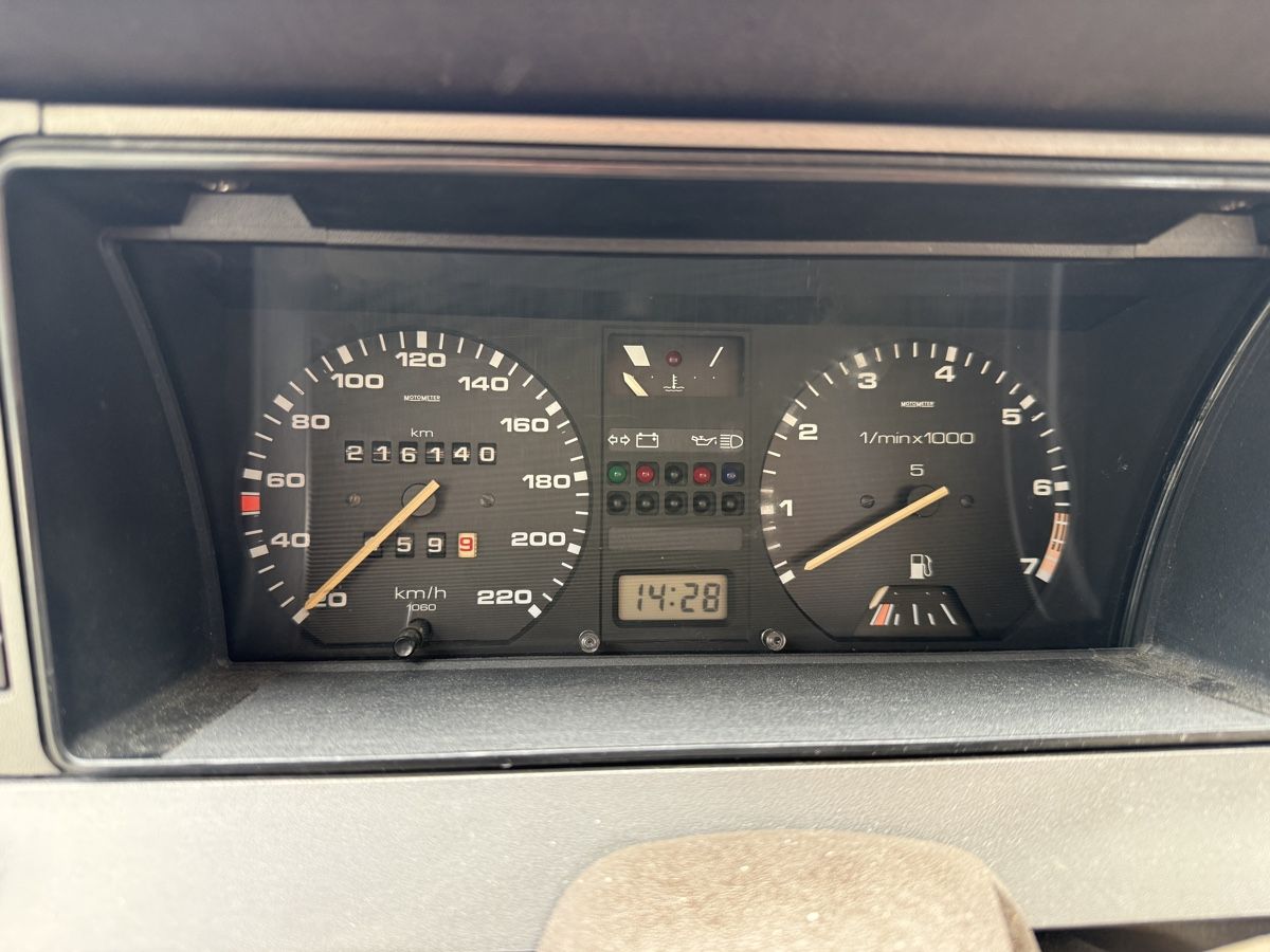 VW Automobili: VW Passat Oldtimer, JG 1995 5-Zylinder – Usato da Kölliken venduto da Cysse 2