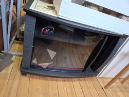 Schwarzes TV-Möbel / Hi-Fi Möbel mit Glastüre