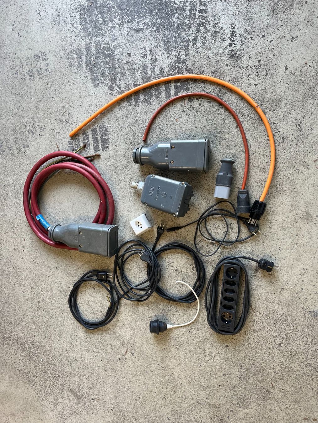 Cavi: Elektrokabel-Kiste – Usato da Dintikon venduto da Redgar58 1