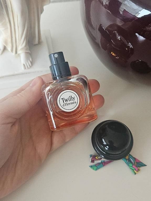 Hermès Parfum & Eau de Toilette: Hermès Twilly d'Hermès Eau de Parfum 30ml – Gebraucht aus St-Prex von ily_jf7q 2