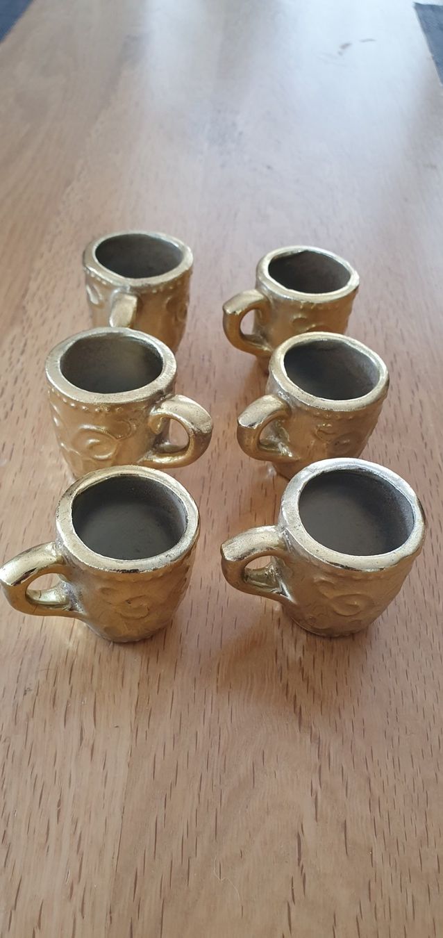 Gläser: Petits verres à Eau-de-vie – Gebraucht aus Moutier von mar_7nrw