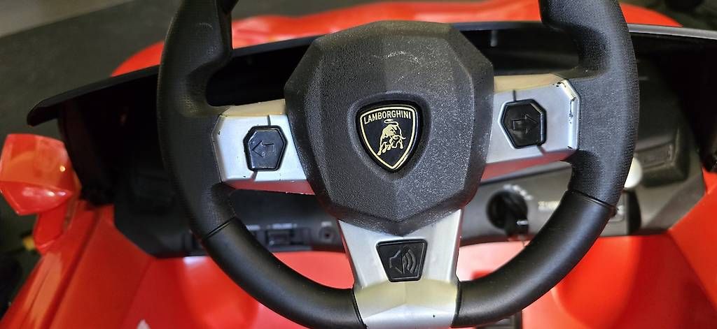 Fahrzeuge für Kinder: Kinder Lamborghini Aventador – Gebraucht aus Heimberg von nat_7x8s 1