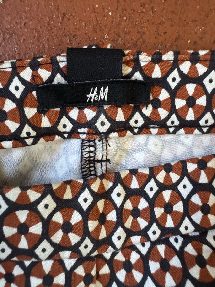 H&M Pantaloni: Gemusterte Hose – Nuovo (secondo la descrizione) da Ebmatingen venduto da F.Bullet 1