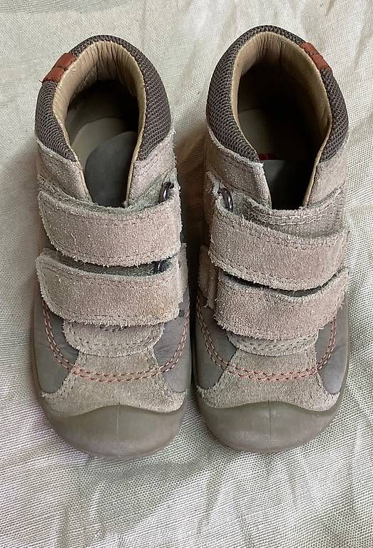 Scarpe per ragazzi: Schuhe Gr. 23 Elefanten/Flex – Usato da Fehren venduto da Flugzeug1177
