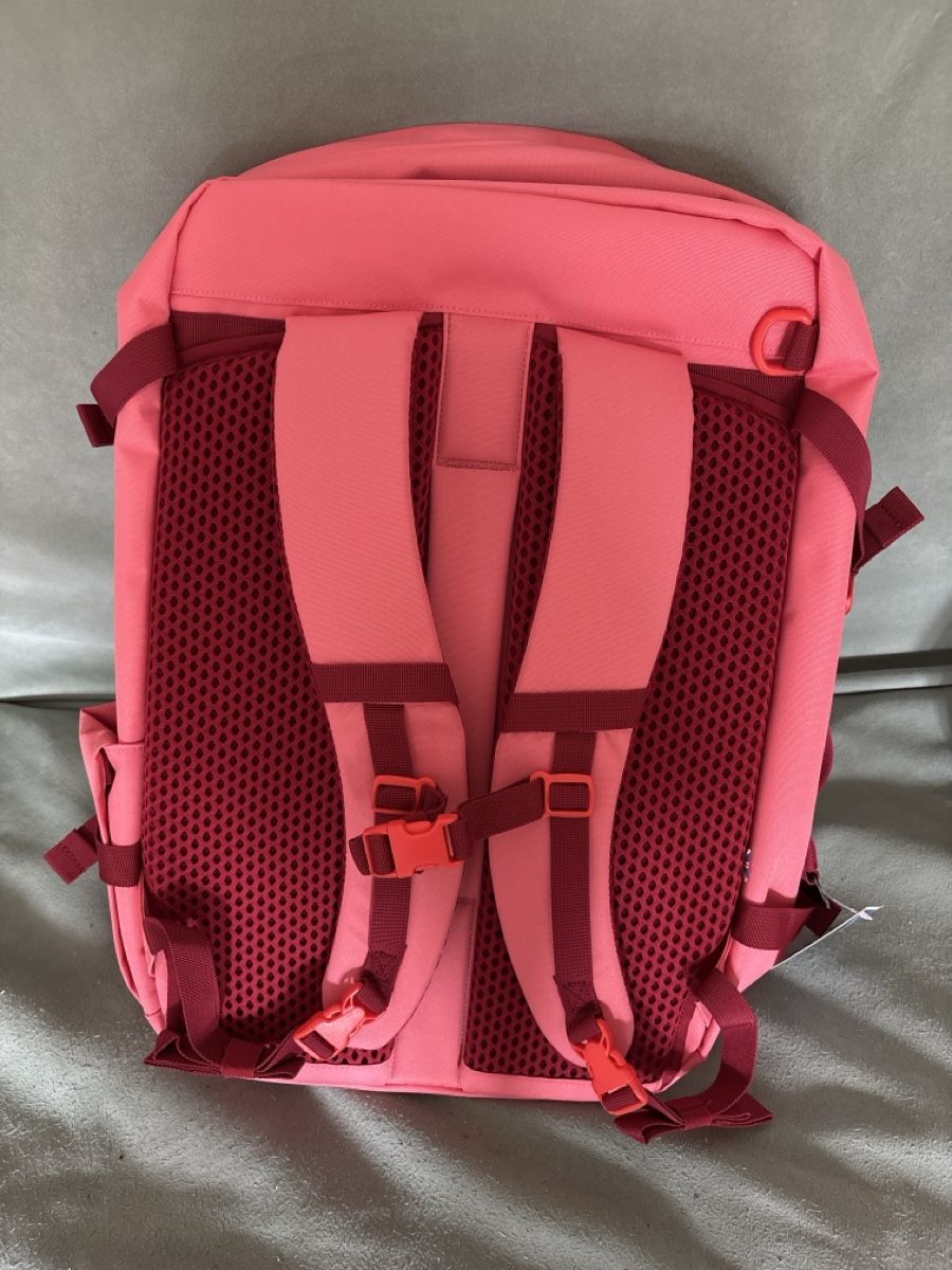 Rucksäcke: Cabin Zero Classic Plus Rucksack 42 L Handgepäck – Neu (gemäss Beschreibung) aus Güttingen von ch-aeschlimann 1