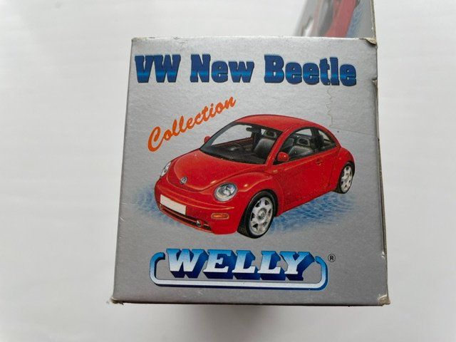 Volkswagen Modellini d'auto: VW new Beetle , 1/36 , Welly – Nuovo e nell'imballaggio originale da Ursy venduto da DK8 2