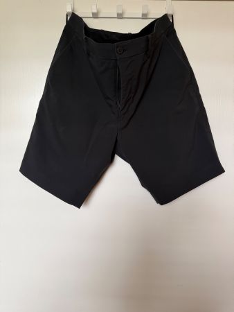 Schwarze UNIQLO Herren Sommer Shorts Gr. 48 - Top Zustand!