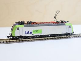 Minitrix BLS Cargo E-Lok - Digi Schnitt Spur N - 12159