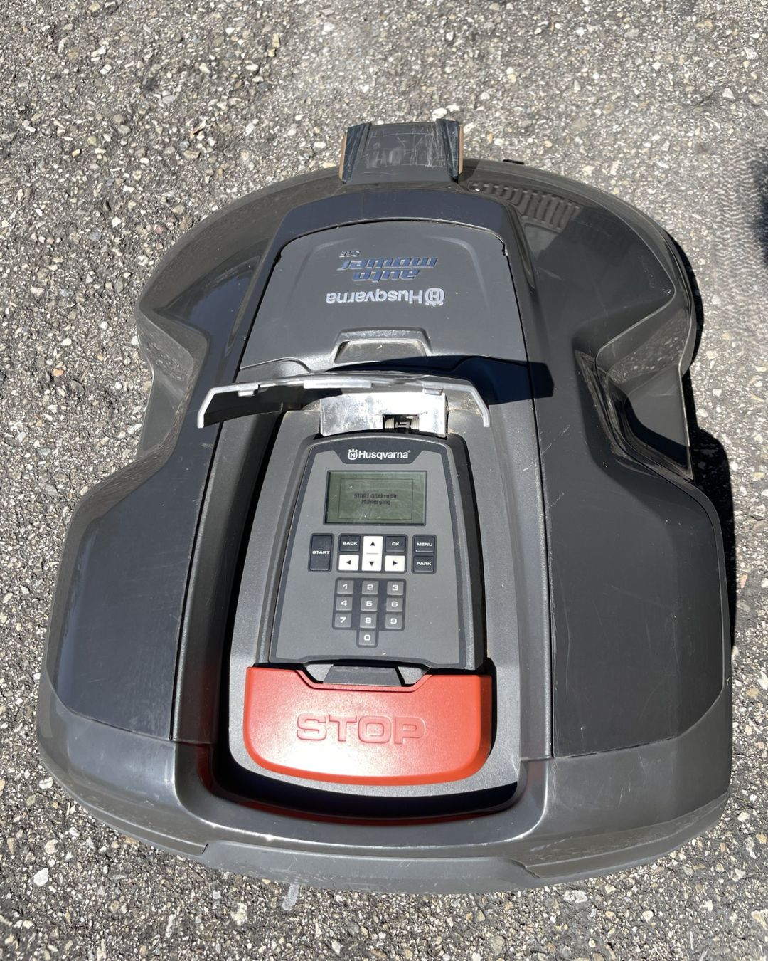Husqvarna Rasenmäher: Husqvarna Automower 315 – Gebraucht aus Madiswil von Stratosteve 2