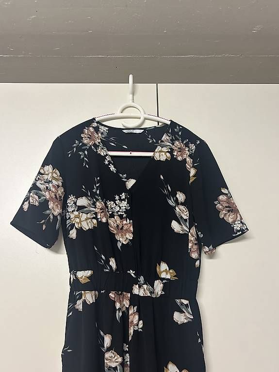 Tute: Jumpsuit Grösse S – Usato da Reiden venduto da sarinaaaaa23 1