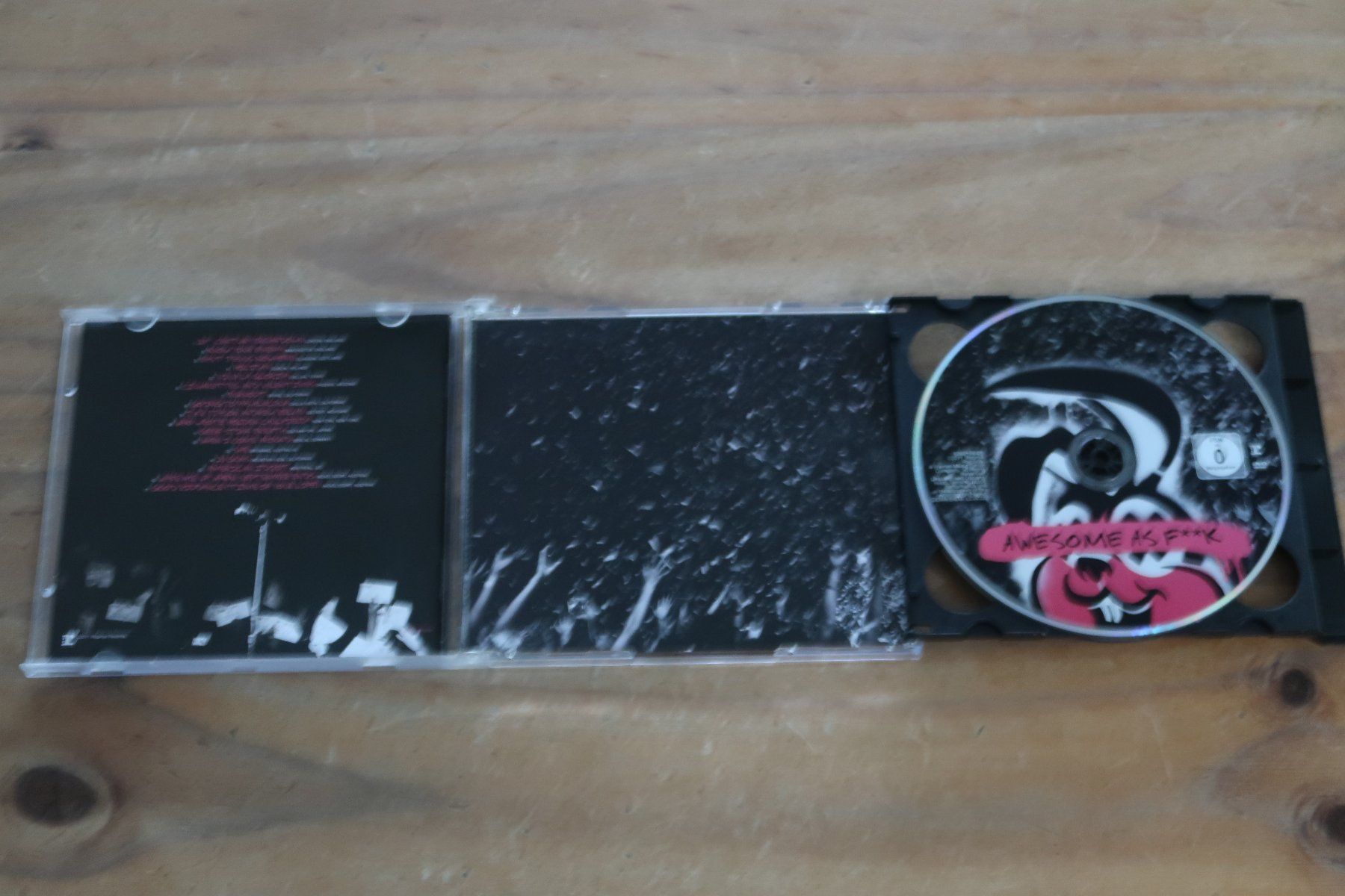 CDs: GREEN DAY - AWESOME AS F**K - CD + DVD – Gebraucht aus Basel von Patiscat 5