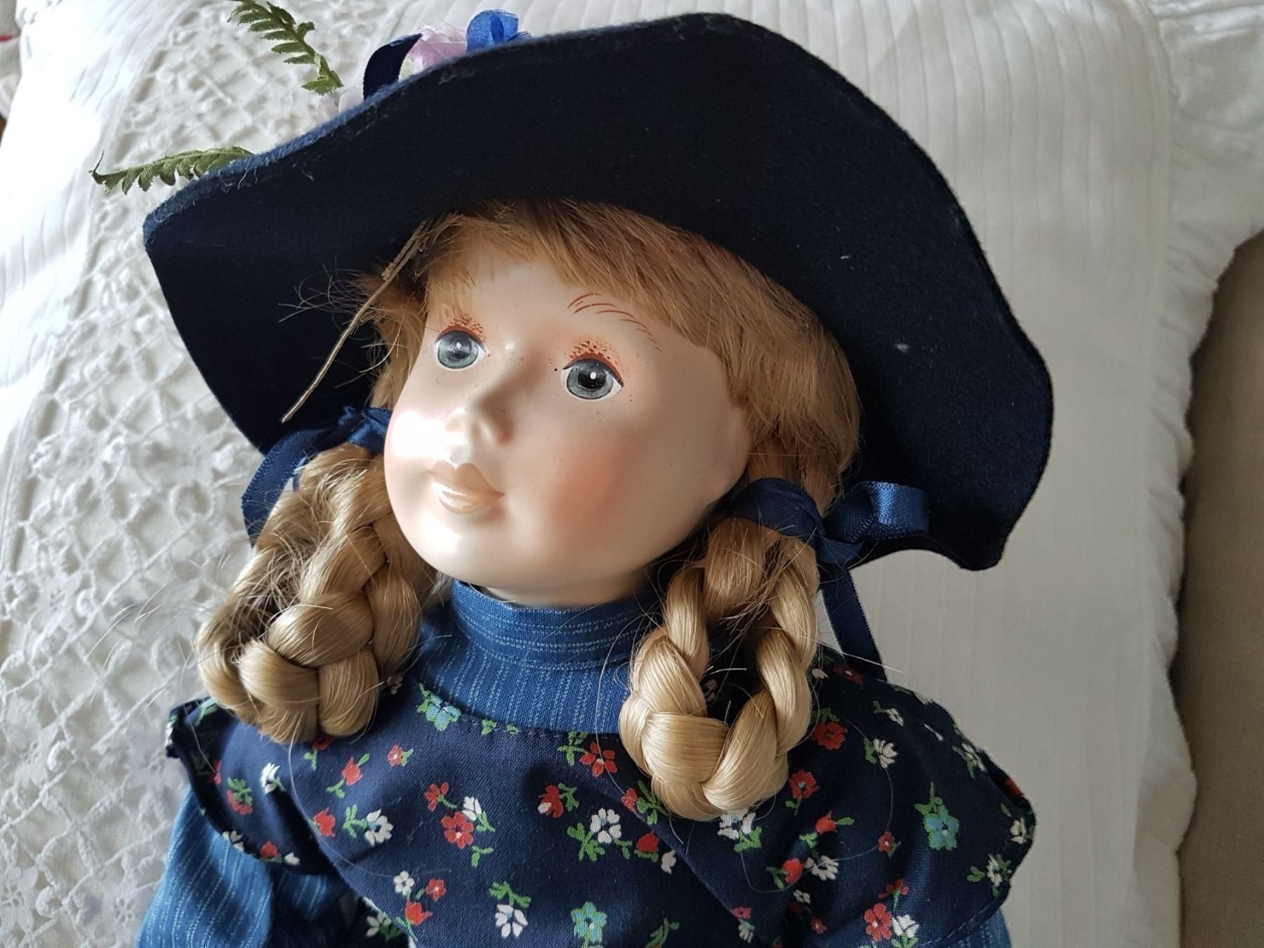 Bambole: Puppe – Nuovo e nell'imballaggio originale da Luzern venduto da Verena19510 1