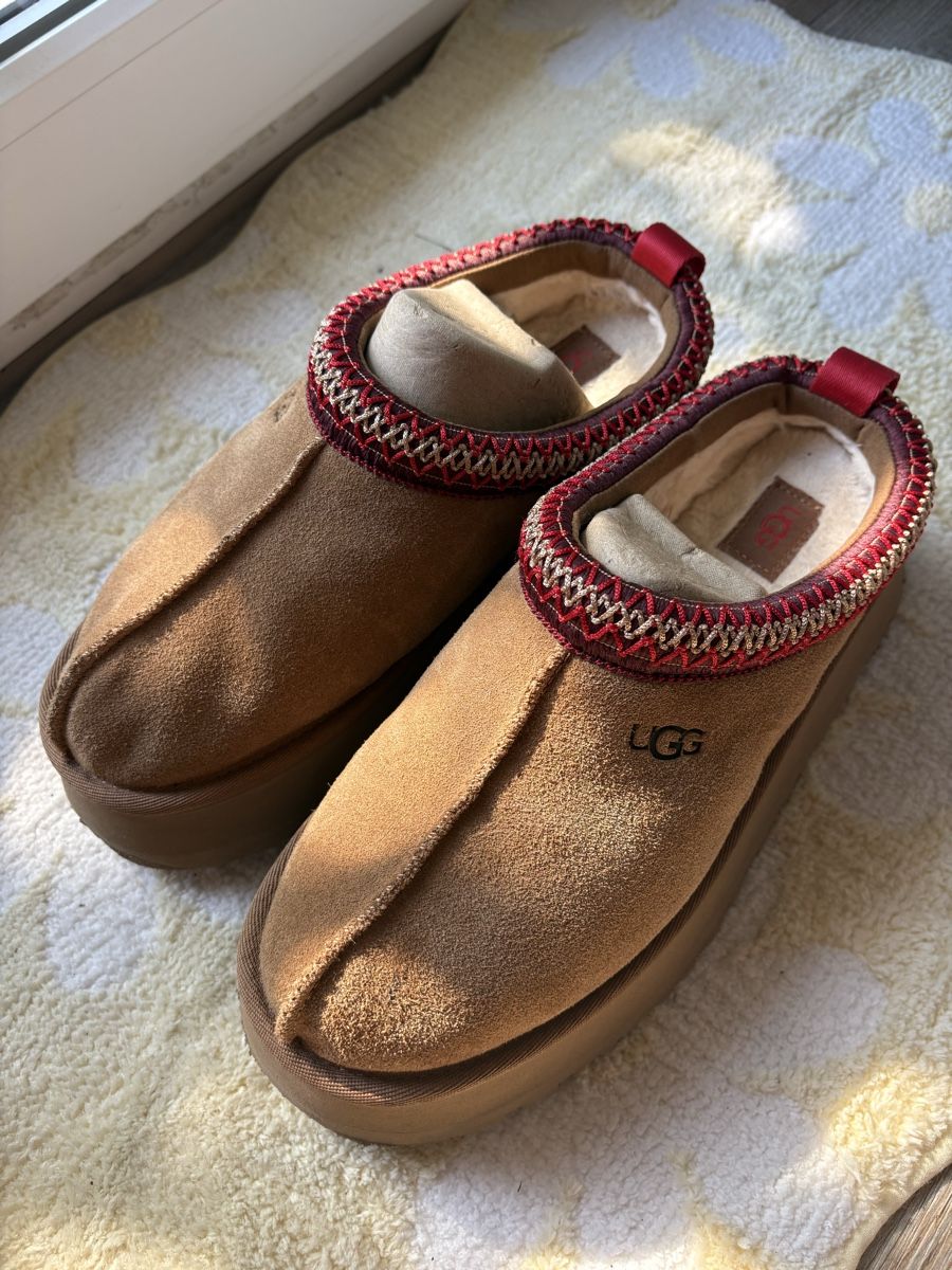 Ugg Damenschuhe: Ugg Tazz – Gebraucht aus Nänikon von Amerika73 2