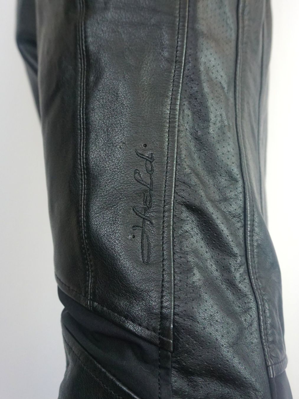 Held Pantaloni: Held Damen Motorradhose Gr.42 – Usato da Pratteln venduto da Restwert_Pratteln 7