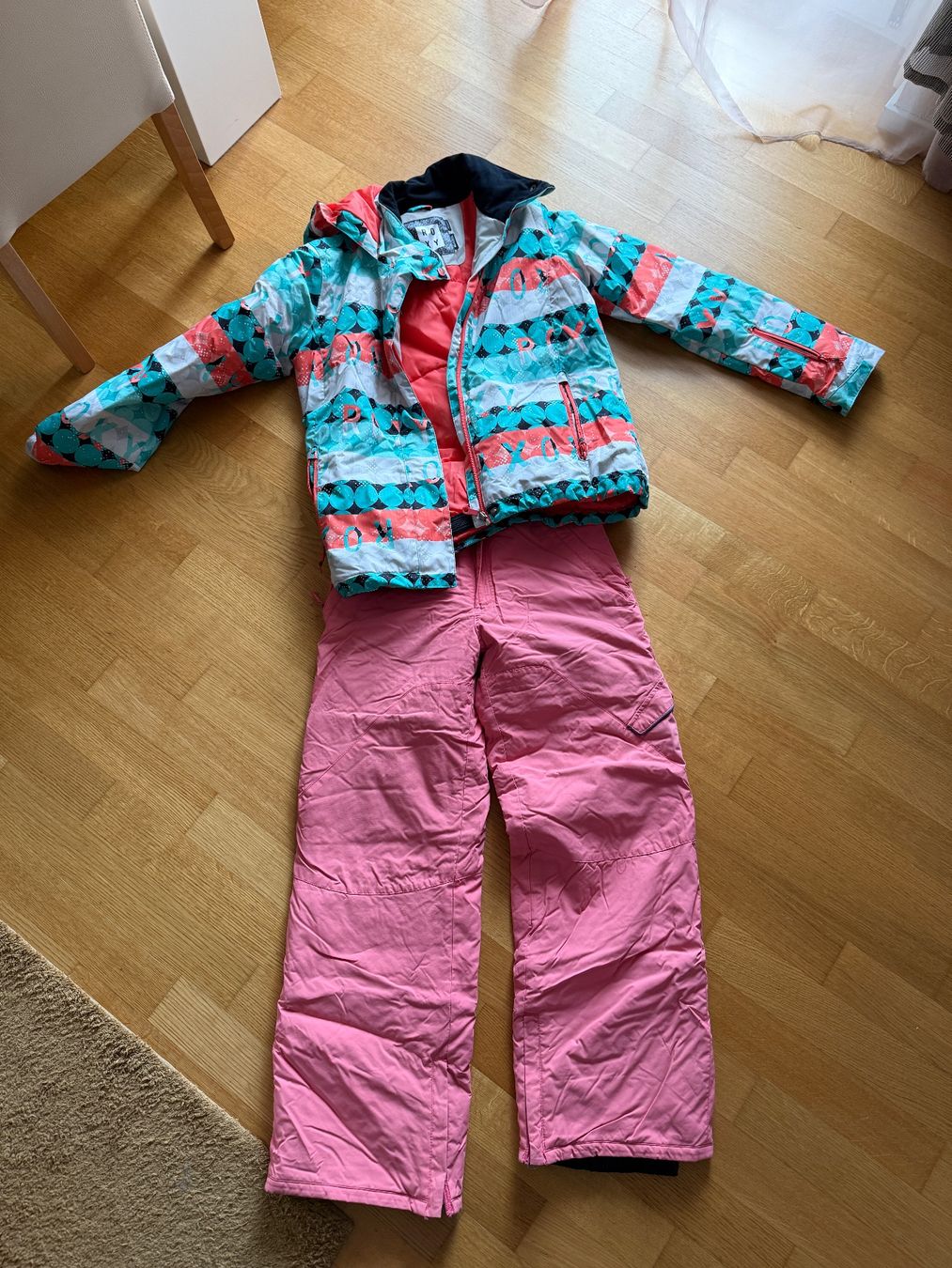 Roxy Completi & Tailleur: Skianzug – Usato da St. Gallen venduto da Timolaz