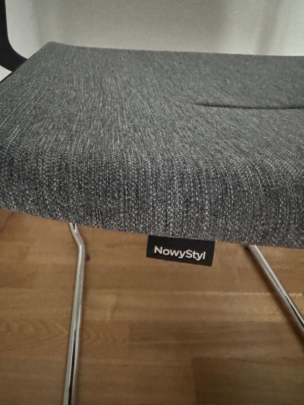 Stühle: NowyStyl Bürostuhl – Neu (gemäss Beschreibung) aus Zürich von 2unlimited 2