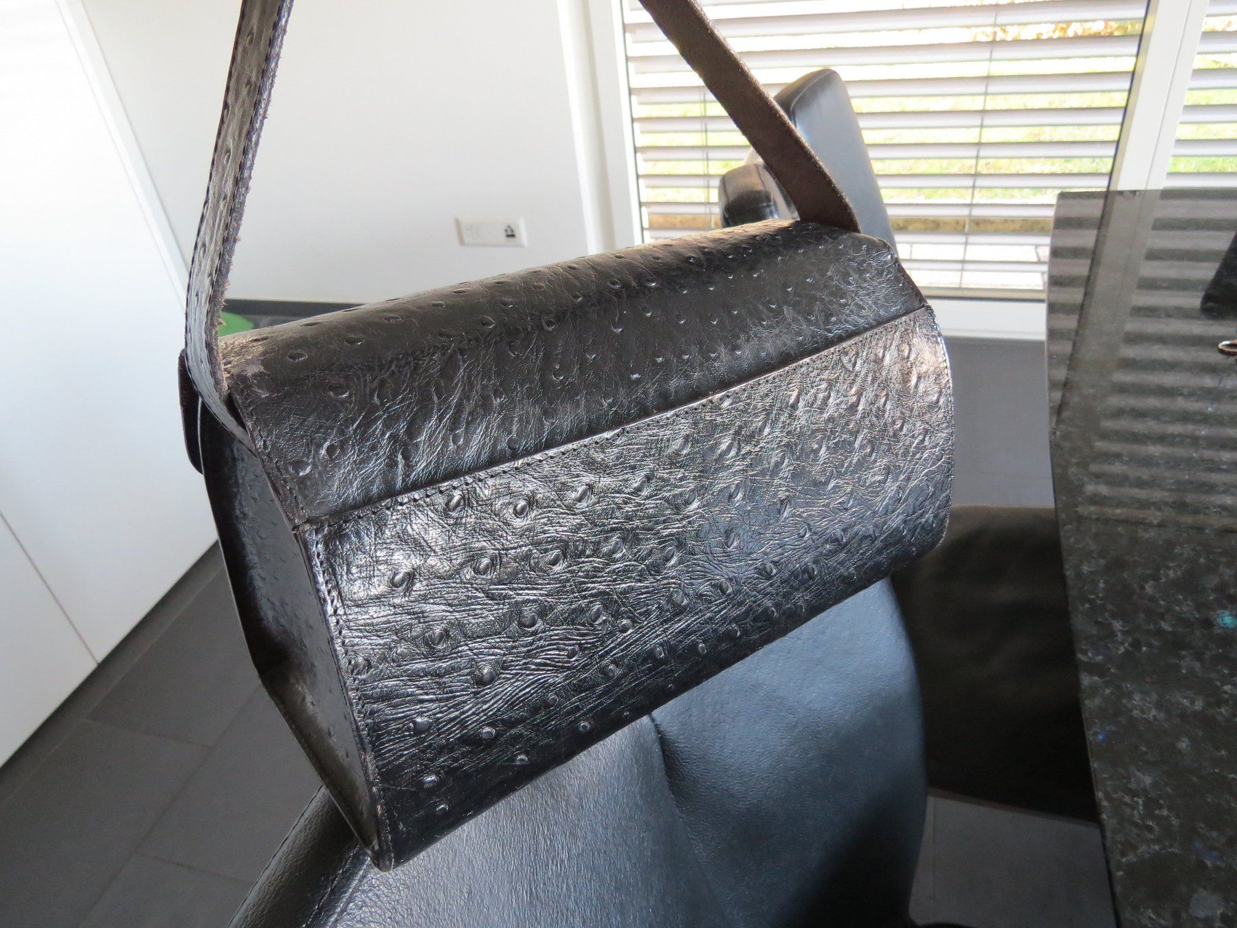 Borse da donna: Handtasche auf leder von Hills – Usato da Einsiedeln venduto da rotgypsy1969 2