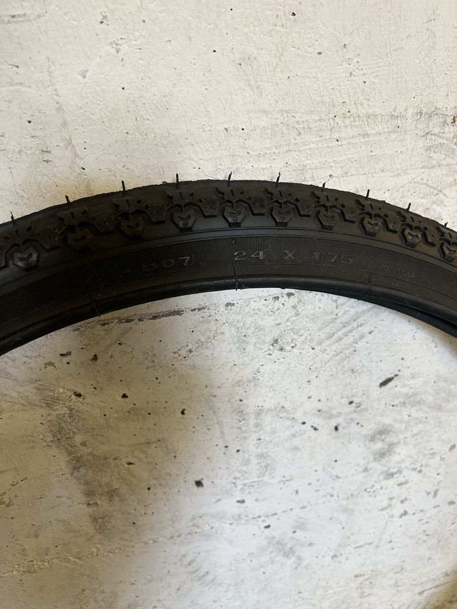Velos: Pneue 24 zoll – Gebraucht aus Egerkingen von G1970B 1