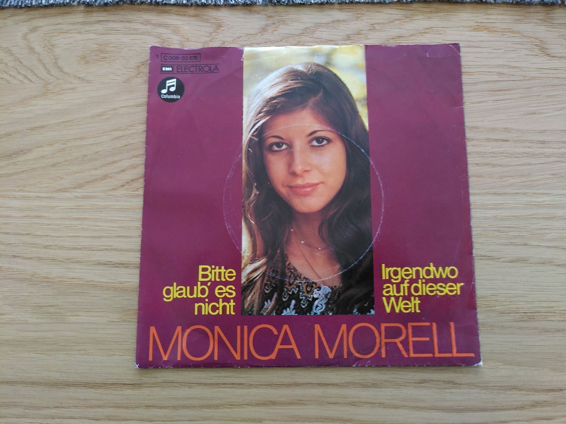 Dischi in vinile: Monica Morell "Bitte glaub es nicht" 45 – Usato da Sempach venduto da Allmusic