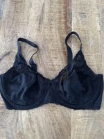 Triumph BH schwarz mit Spitze Grösse 85D 