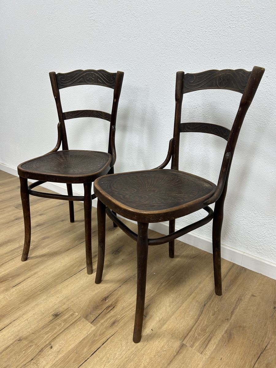Stühle: 2x Bistrostühle J.&J. Kohn – Gebraucht aus Basel von MoebelSackmann