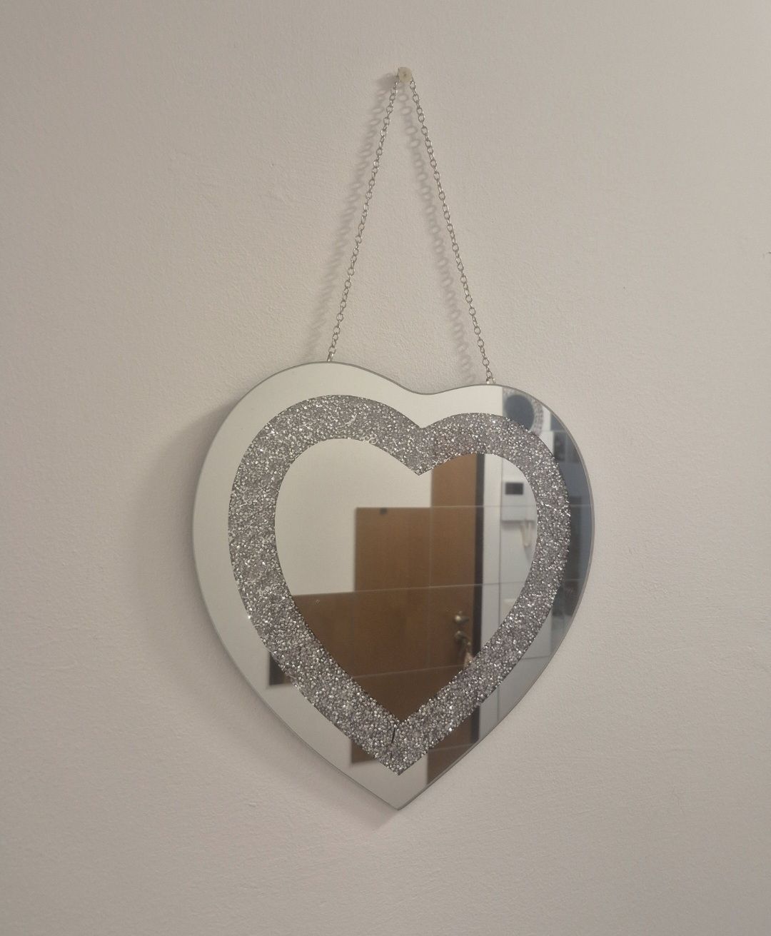 Specchi: Specchio a forma di cuore decorato con strass 30 cm – Nuovo (secondo la descrizione) da Giubiasco venduto da Stefaniav 3