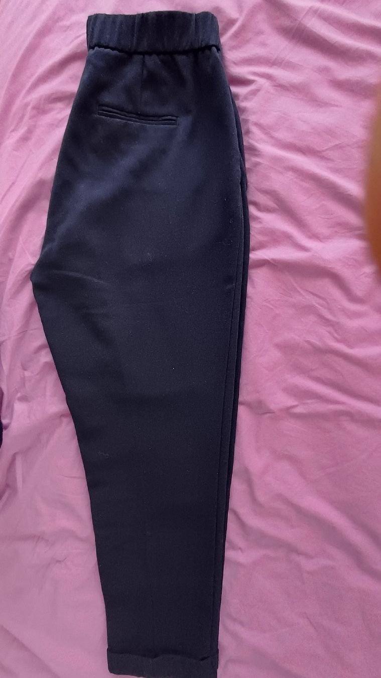 Benetton Pantaloni: Pantalon taille élastiquée élégant  – Usato da Genève venduto da njia 3