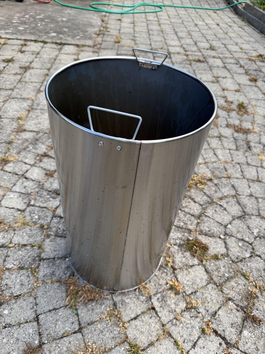 Behälter & Ähnliches: Edelstahl Eimer gross mit Griffen ca 60cm hoch – Gebraucht aus Seuzach von kaufes8 1