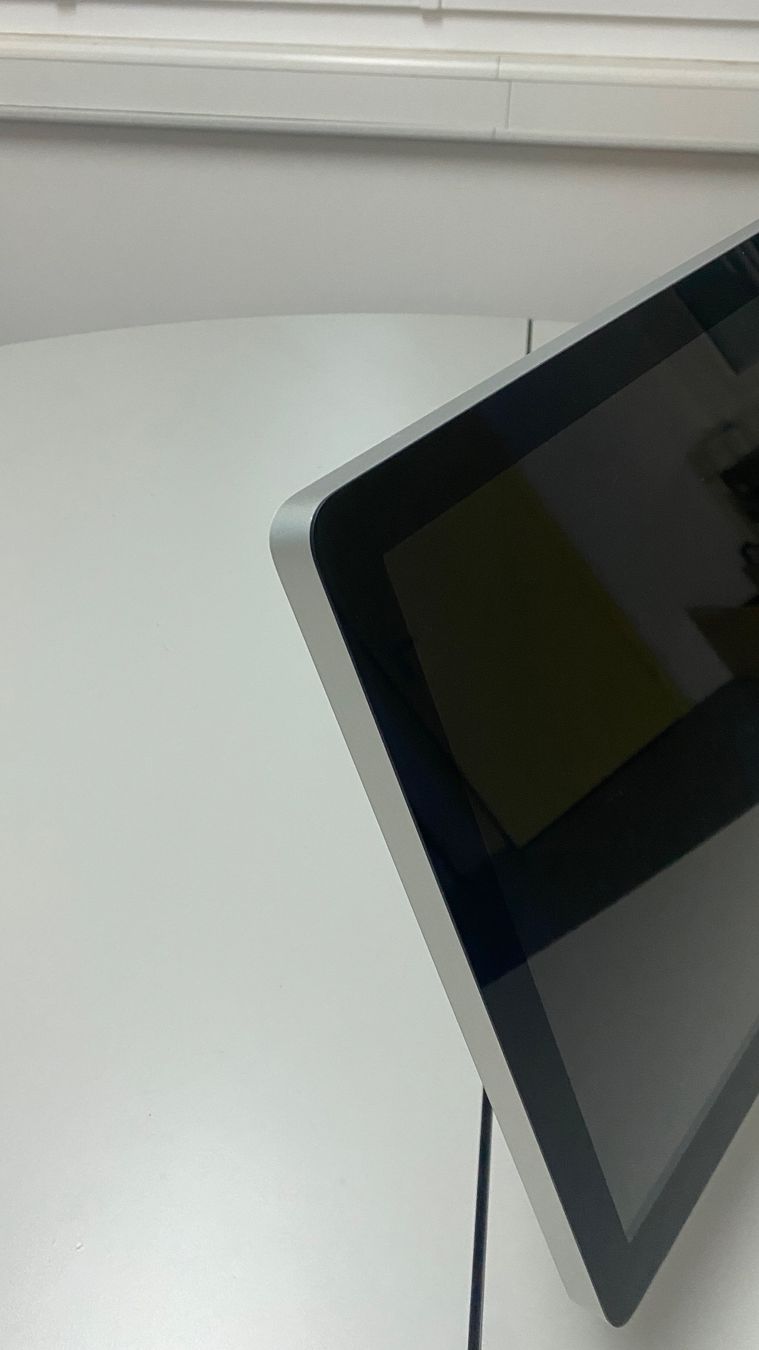 Apple Ecrans: Apple Thunderbolt Display 27 + VESA mount + Thunderbolt Adap – D'occasion à Kaltbrunn par la77 4
