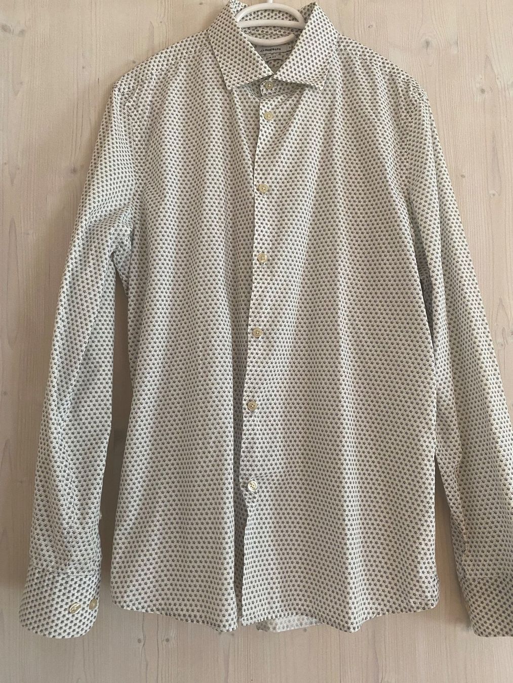Camicie: Hemd Grösse M von Lindberg Slim Fit – Usato da Lüchingen venduto da  5