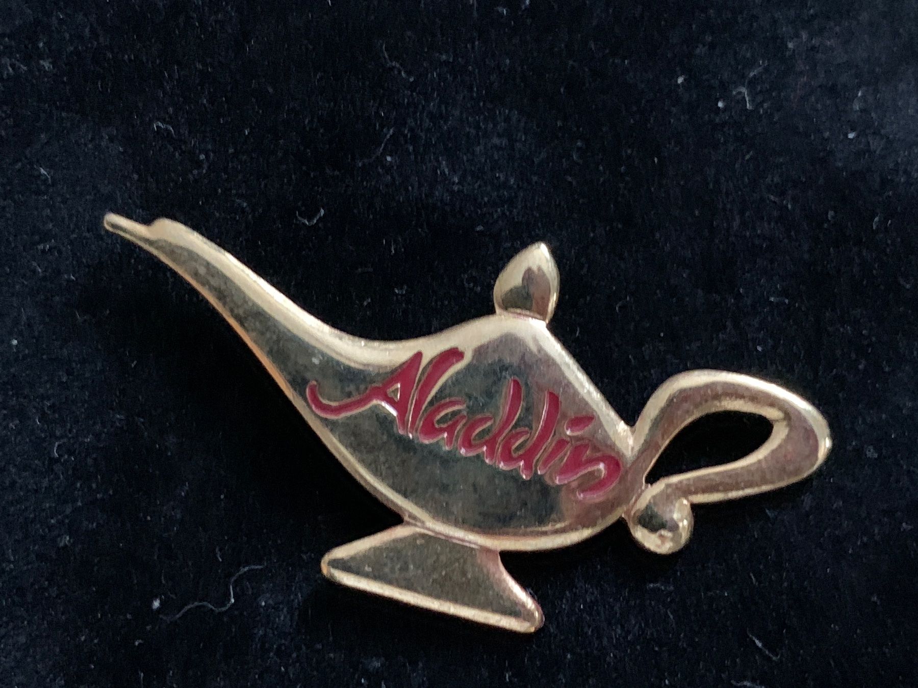 Placchette & Badge: Pin Aladdin Wunderlampe – Nuovo (secondo la descrizione) da Oberweningen venduto da Jogi2