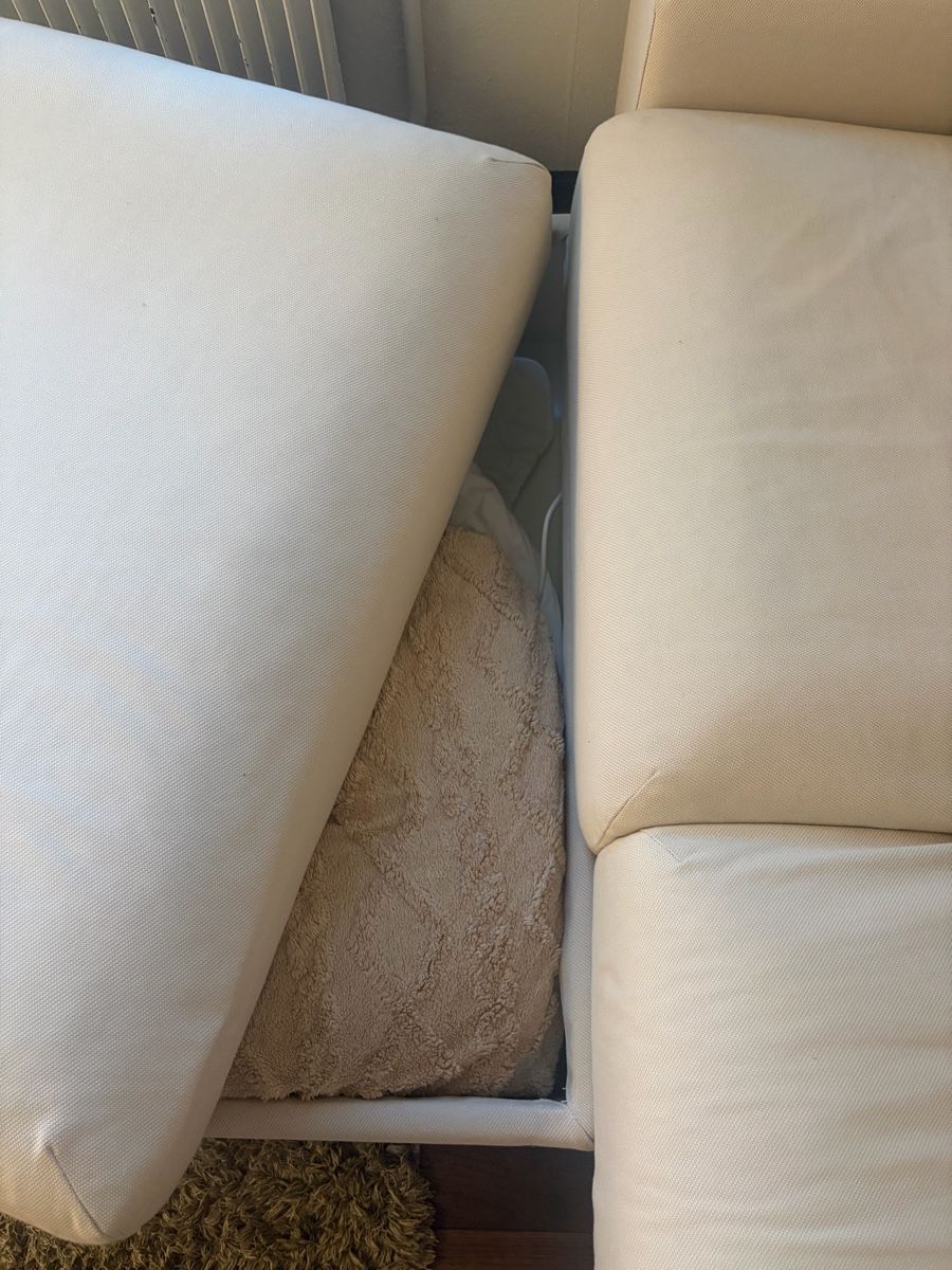 Sofas: Beiges Sofa – Gebraucht aus St. Gallen von Crolina 2