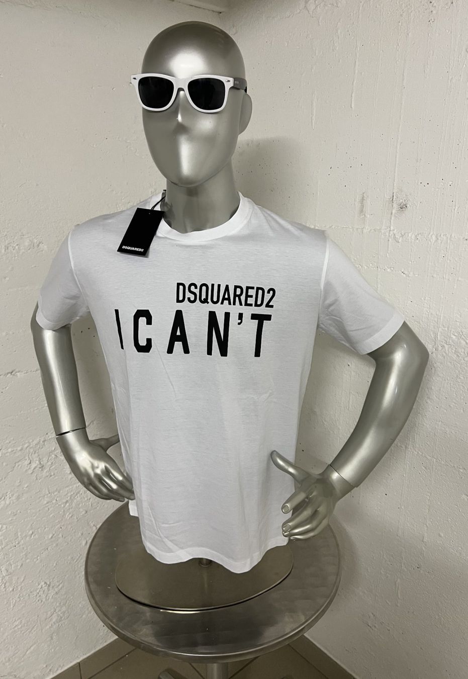 Dsquared2 T-Shirts: DSQUARED2 T-Shirt - Weiß, Grösse XL ... – Neu und originalverpackt aus Klosters von ClodiKL 4