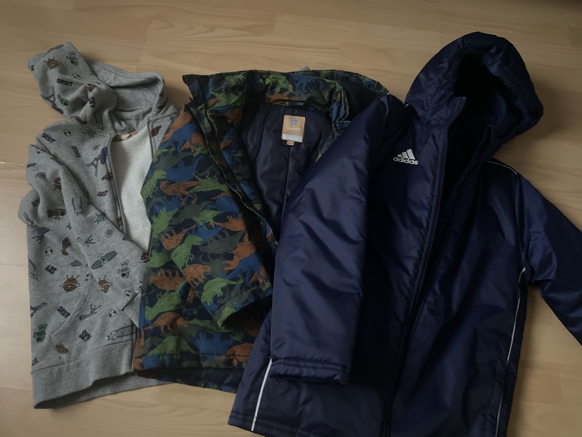 Adidas Lotti & Set di vestiti: Set Jacken gr 128 – Usato da Emmenbrücke venduto da MaDede