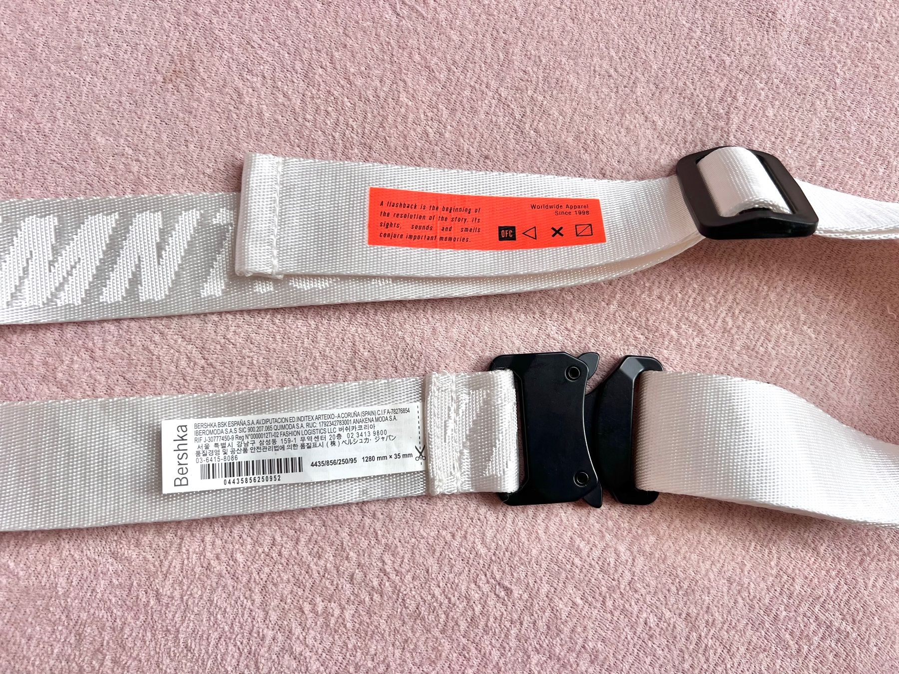 Bershka Ceintures: Verstellbarer Gürtel – Neuf avec emballage d'origine à Tagelswangen par fireiceprincess 2