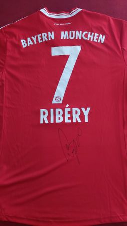 FC Bayern München Trikot Ribéry, signiert, Top Zustand!