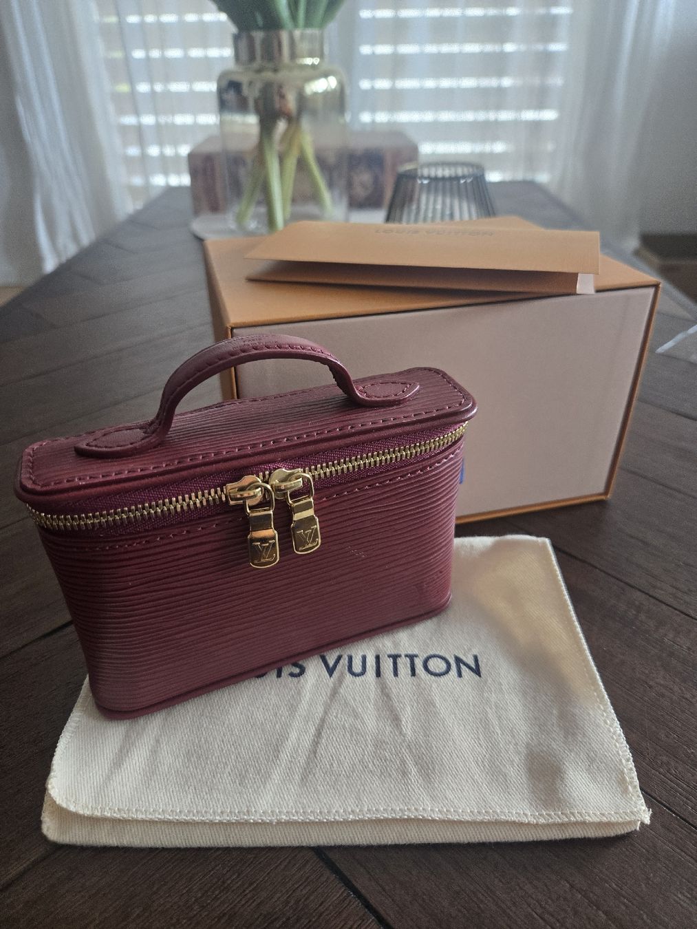 Louis Vuitton Custodie per cosmetici: Nice Beauty Louis Vuitton - Fullset – Nuovo (secondo la descrizione) da Weinfelden venduto da lexamo94
