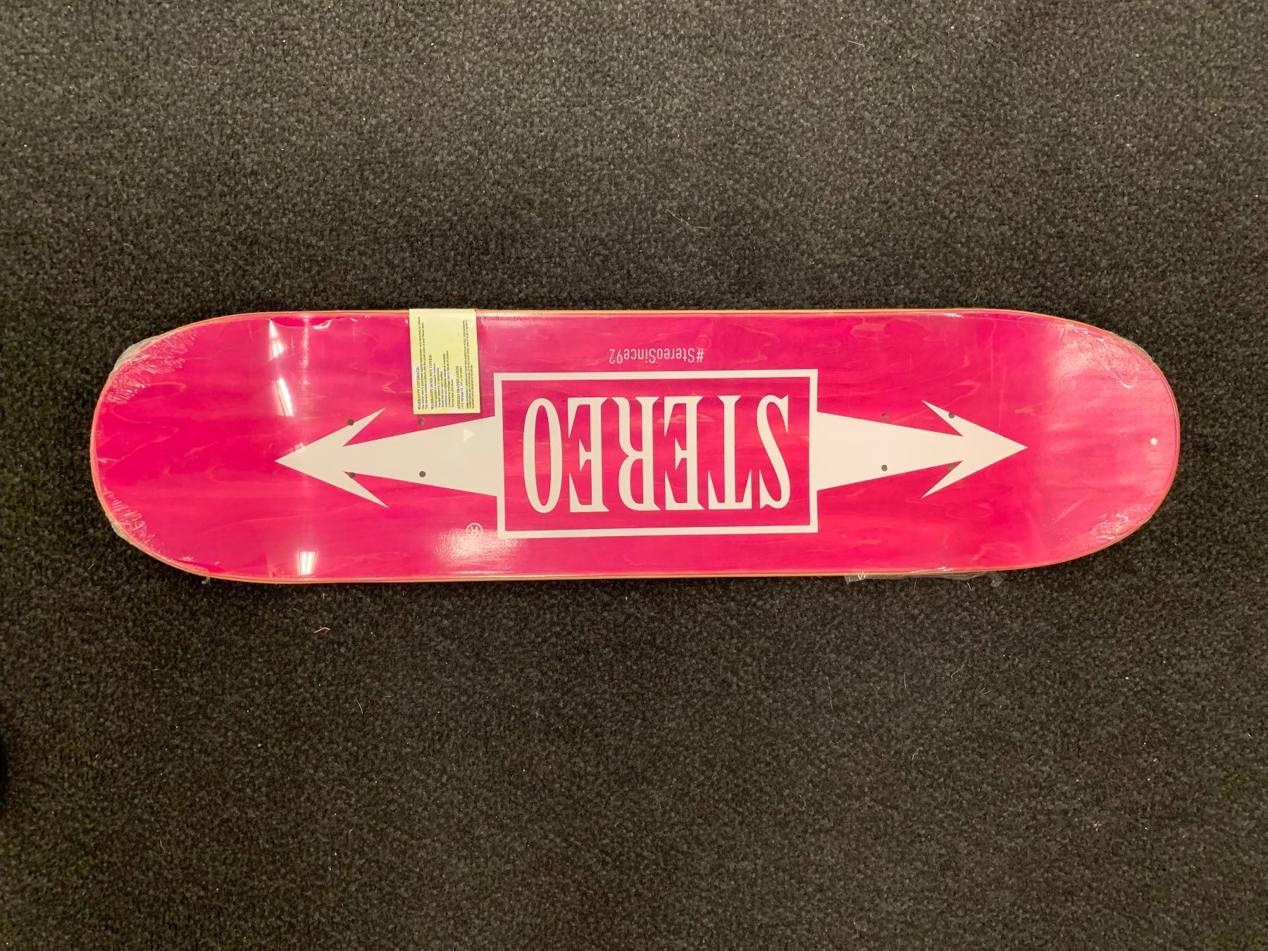 Skateboards: Skate Stereo Arrow Pattern – Neuf avec emballage d'origine à Faido par ManuelPizzocher
