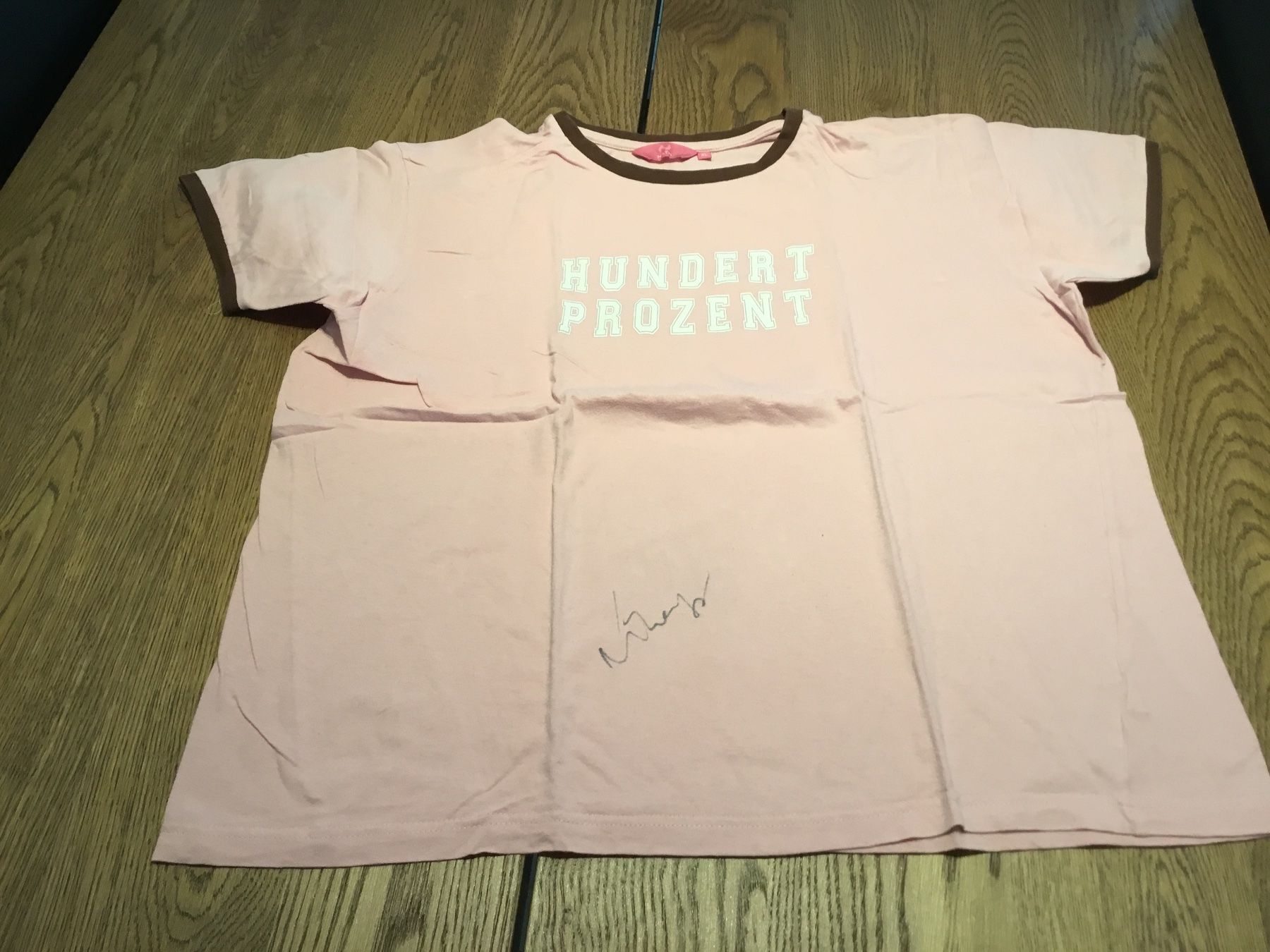 T-shirt: Tolles Tshirt Gr.XL – Usato da Würenlos venduto da Chicca2004 1