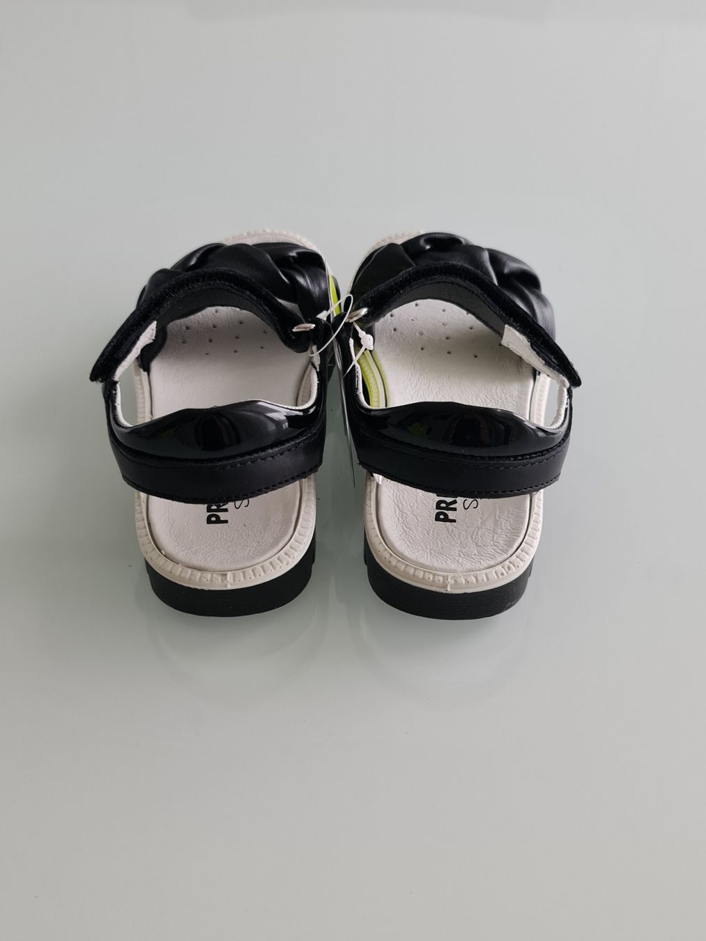 Primigi Schuhe für Mädchen: Gr. 29 - Primigi Kindersandalen, Neu – Neu und originalverpackt aus Nürensdorf von kin_2jn6 3